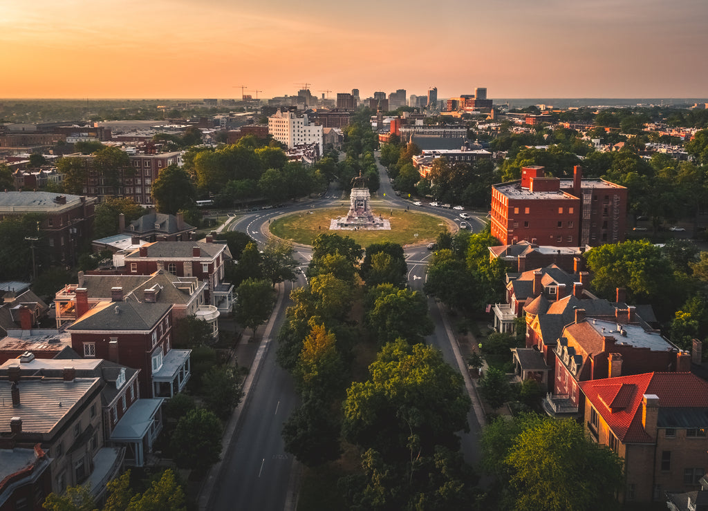 Protests continue on Monument Avenue Richmond, Virginia