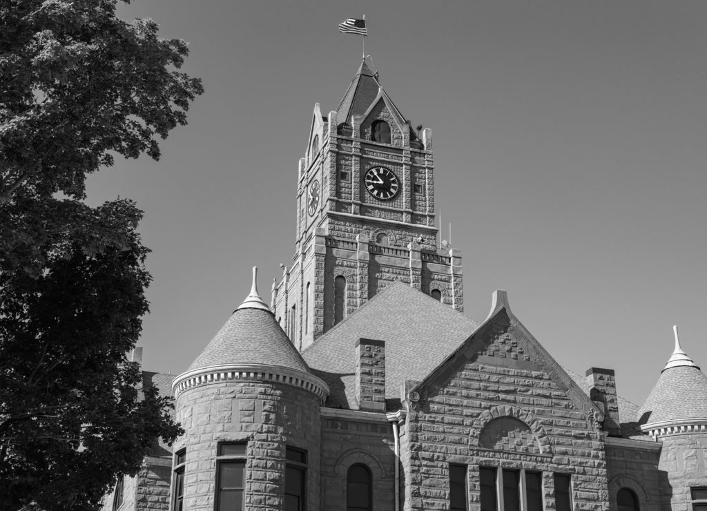 Clinton County Courthouse Iowa in black white