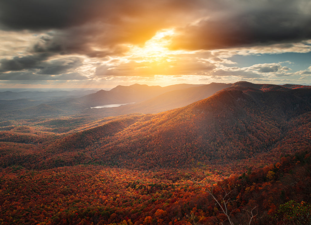 Table Rock State Park, South Carolina, USA in Autumn
