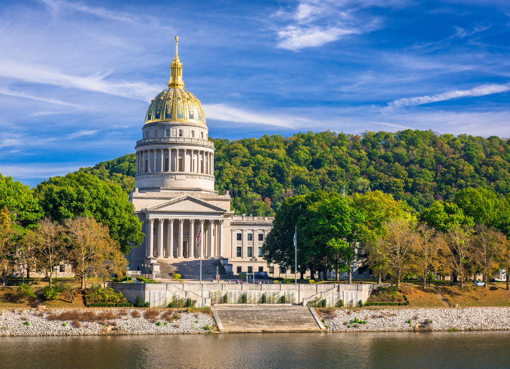 West Virginia State Capitol in Charleston, West Virginia, USA