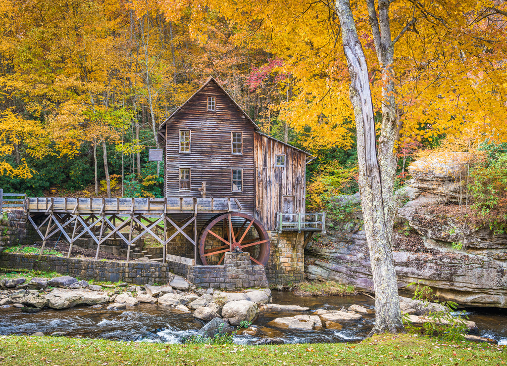 Babcock State Park, West Virginia, USA at Glade Creek Grist Mill