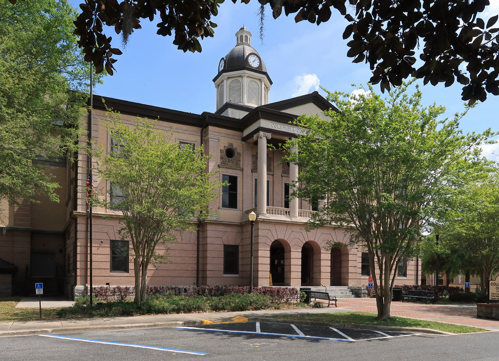 Columbia County Courthouse in Lake City, Florida, United States