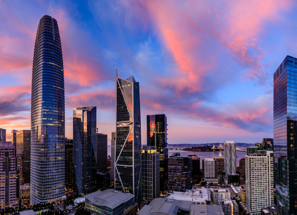 Pink and blue sunset over San Francisco skyline with Salesforce Tower, California USA 