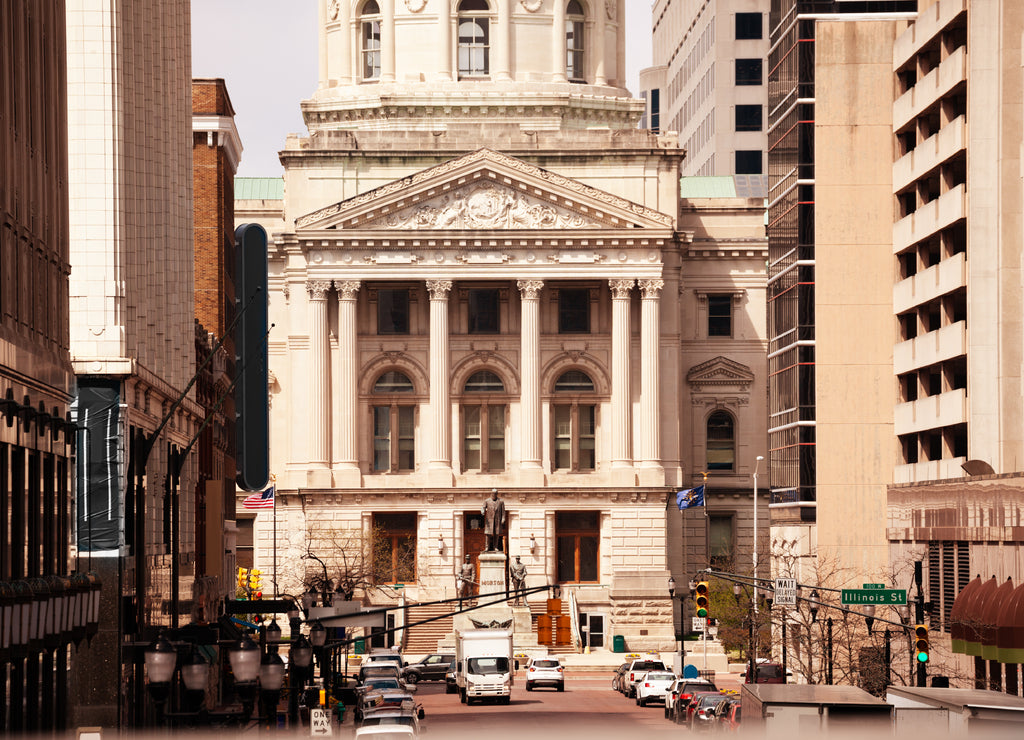 Washington street leading to Indiana Statehouse