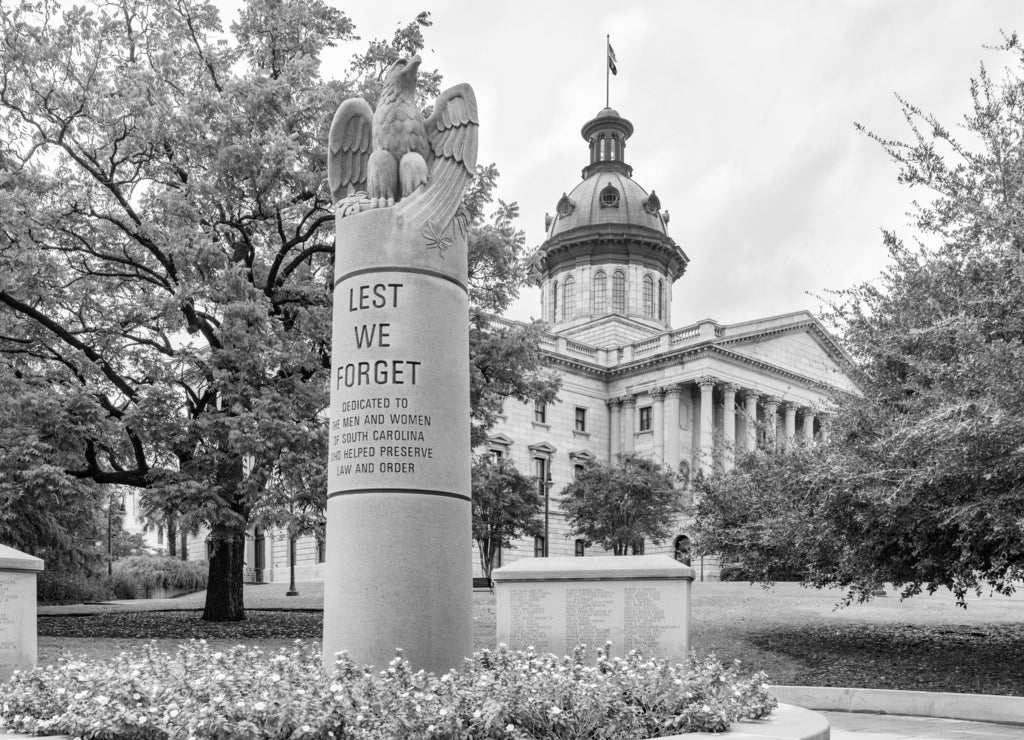 Columbia, South Carolina Law Enforcement Officers Memorial in black white