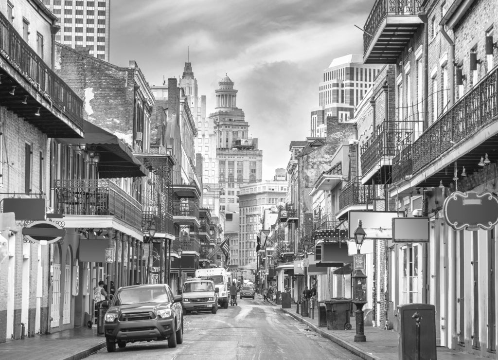Bourbon Street, New Orleans, Louisiana, USA in black white